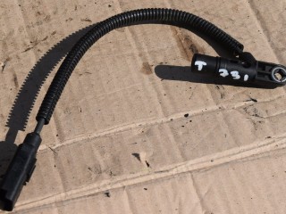 датчик распредвала Volvo V40 2 поколение 2013, 1.6 л., D 4162 T, дизель, МКПП, передний привод, 9664430980