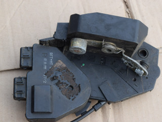 замок двери задней правой Volvo XC70 1 поколение 1999, 2.4 л., Ti, B 5244 T, бензин, АКПП, универсал, полный подключаемый привод, 8628192, P8628192