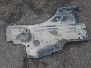 защита днища Volvo XC60 1 поколение 2010, 2.4 л., D5, D 5244 T14, дизель, МКПП, белый, передний привод, 31200365