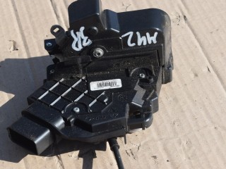 замок двери задней правой Volvo V50 1 поколение [рестайлинг] 2009, 1.6 л., дизель, МКПП, универсал, передний привод, 30799316