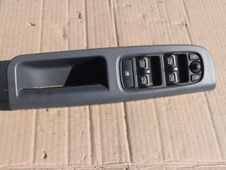 блок управления стеклоподъемниками Volvo V50 1 поколение [рестайлинг] 2009, 1.6 л., дизель, МКПП, универсал, передний привод, 31295120AA, 31295120