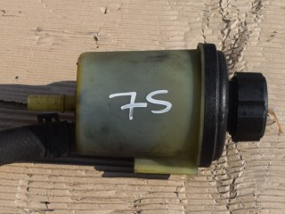 бачок гидроусилителя Volvo XC70 2 поколение 2011, 2.4 л., D5, D 5244 T10, дизель, АКПП, универсал, полный подключаемый привод, 31302576