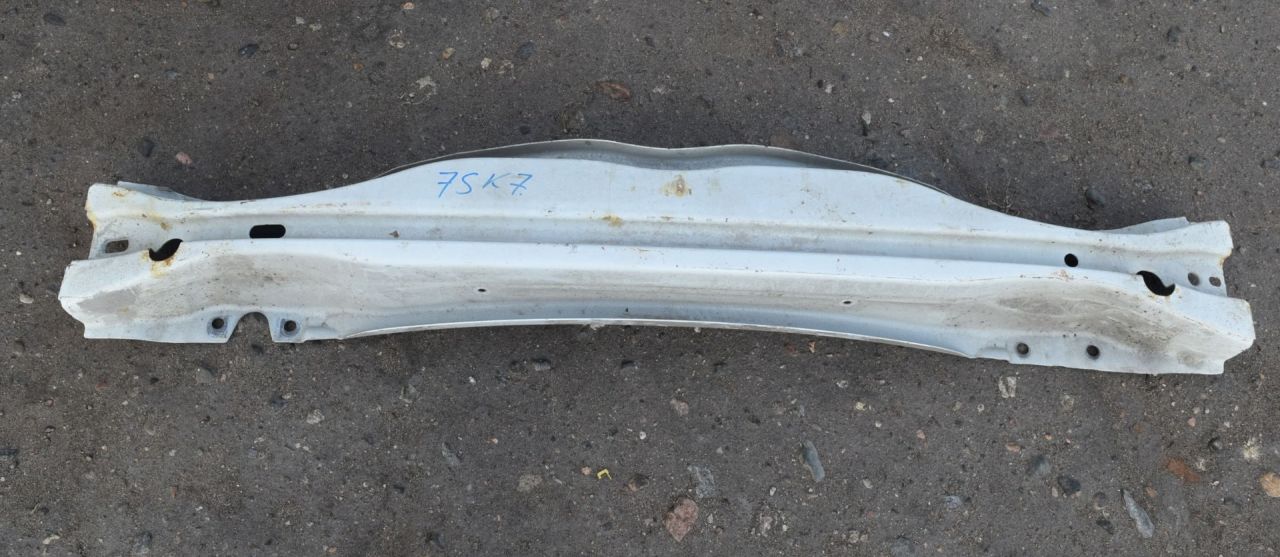 усилитель бампера заднего Volvo XC70 2 поколение 2011, 2.4 л., D5, D 5244 T10, дизель, АКПП, универсал, полный подключаемый привод, 30791152 - фото №1