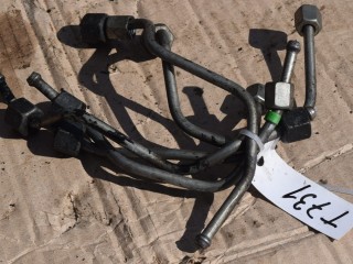 трубка топливная Volvo V40 2 поколение 2013, 1.6 л., D 4162 T, дизель, МКПП, передний привод