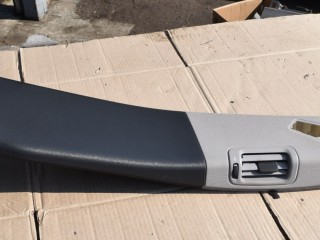 обшивка стойки центральной правой Volvo XC70 2 поколение 2011, 2.4 л., D5, D 5244 T10, дизель, АКПП, универсал, полный подключаемый привод