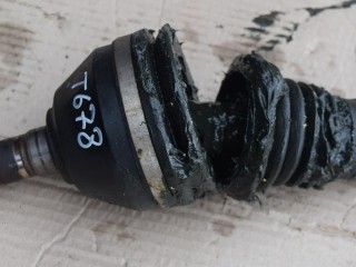 полуось передняя левая (приводной вал, ШРУС) Volvo XC90 1 поколение 2005, 2.4 л., D5, D 5244 T, дизель, АКПП, полный подключаемый привод