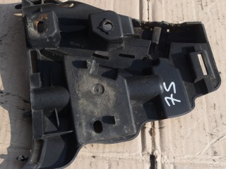 Крепление бампера переднего Volvo XC70 2 поколение 2011, 2.4 л., D5, D 5244 T10, дизель, АКПП, универсал, полный подключаемый привод, 31214961