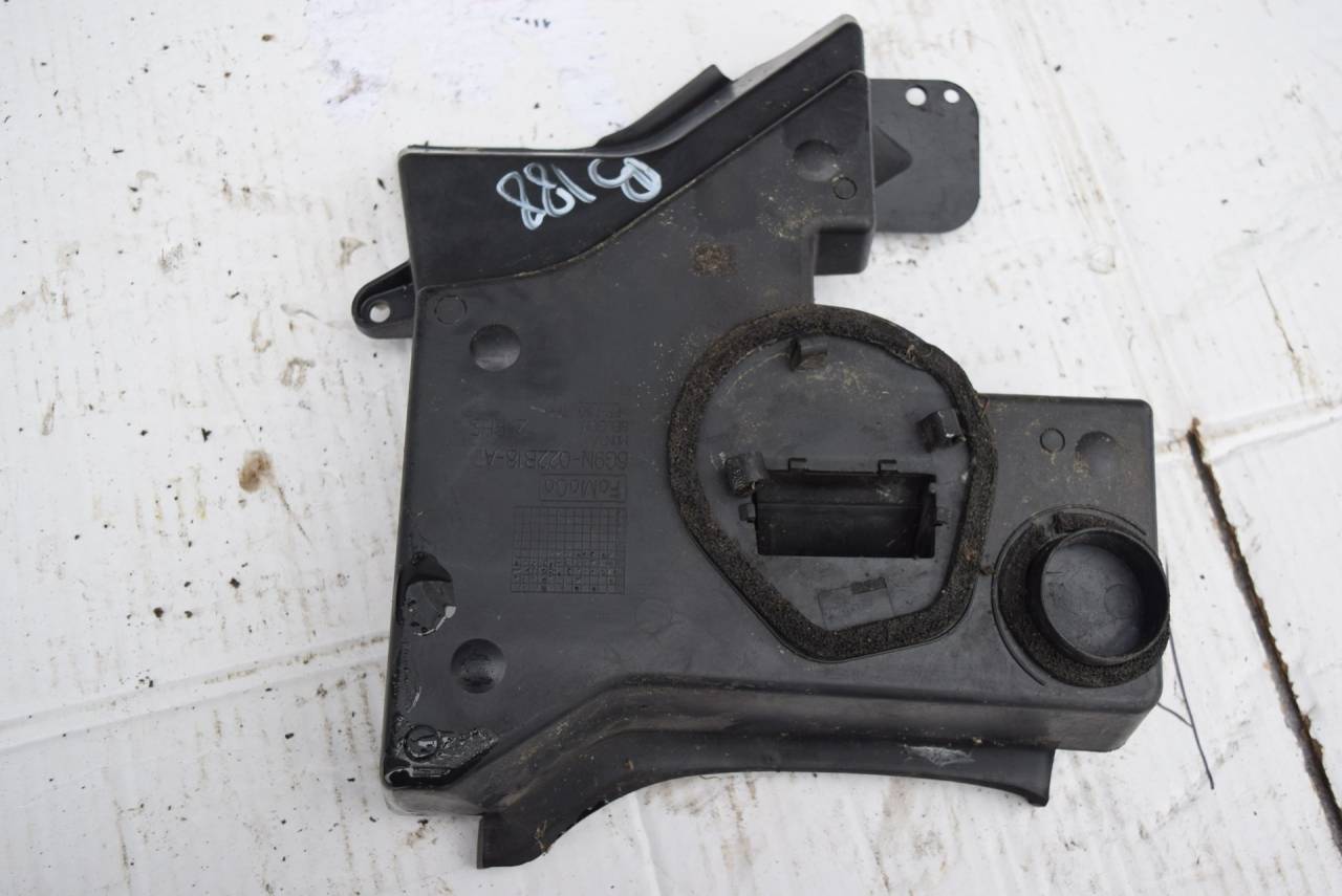 планка под капот Volvo XC60 1 поколение 2009, 2.4 л., D5, D 5244 T10, дизель, АКПП, полный подключаемый привод, 6G9N022B18AD - фото №1