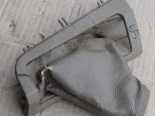 чехол ручника Volvo V70 2 поколение 2002, 2.4 л., Ti, B 5244 T3, бензин, МКПП, универсал, передний привод