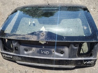 крышка багажника (дверь 3-5) Volvo V40 1 поколение [2-й рестайлинг] 2002, 2.0 л., бензин, АКПП, универсал