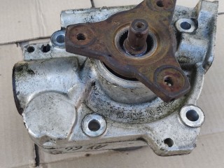 муфта Haldex Volkswagen Golf 5 поколение 2006, 2.0 л., дизель, хетчбэк 5 дв., полный подключаемый привод, 0AV525554C