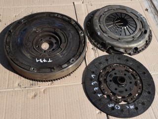 комплект сцепления Volvo V40 2 поколение 2013, 1.6 л., D 4162 T, дизель, МКПП, передний привод, AV617550C1B