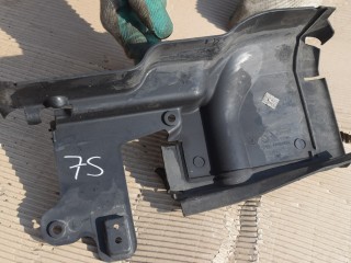 воздуховод (дефлектор) радиатора Volvo XC70 2 поколение 2011, 2.4 л., D5, D 5244 T10, дизель, АКПП, универсал, полный подключаемый привод, 31323244