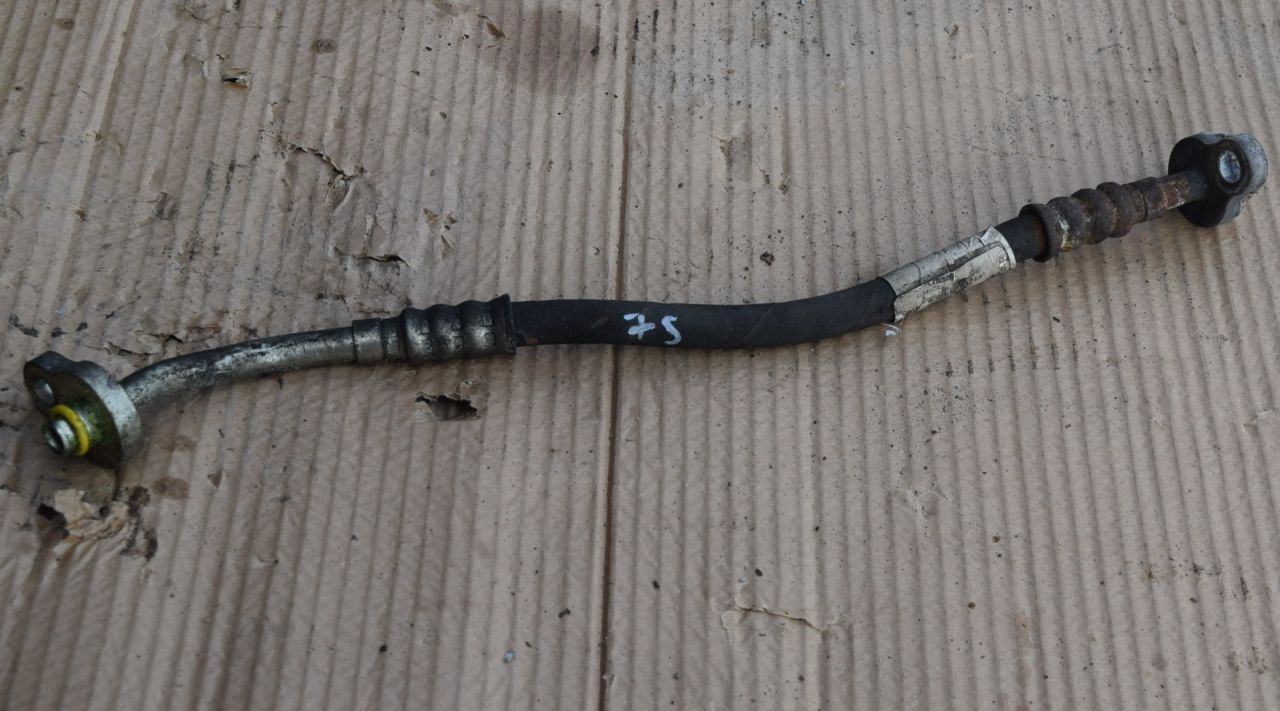 трубка кондиционера Volvo XC70 2 поколение 2011, 2.4 л., D5, D 5244 T10, дизель, АКПП, универсал, полный подключаемый привод, 6G9N19E932EF, 31297976 - фото №1