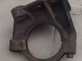 кронштейн полуоси Volvo S80 1 поколение 1999, 2.4 л., i, B 5244 S, бензин, МКПП, седан, передний привод, 9143465
