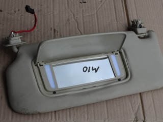 козырек солнцезащитный Volvo XC60 1 поколение 2010, 2.4 л., D5, D 5244 T14, дизель, МКПП, белый, передний привод