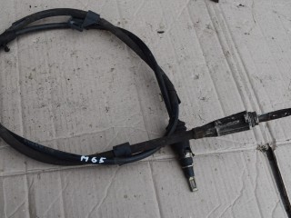 трос ручника Volvo V70 2 поколение 2002, 2.4 л., Ti, B 5244 T3, бензин, МКПП, универсал, передний привод, 3524199