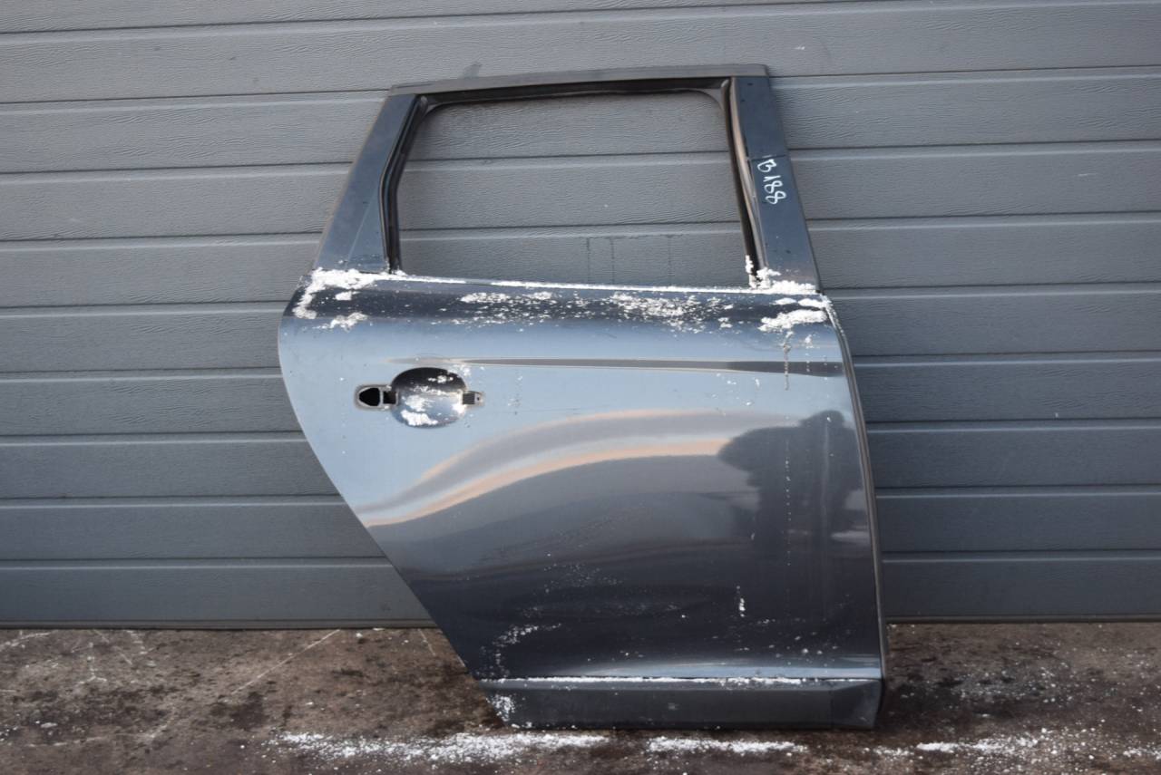 дверь задняя правая Volvo XC60 1 поколение 2009, 2.4 л., D5, D 5244 T10, дизель, АКПП, полный подключаемый привод, 31308279 - фото №1