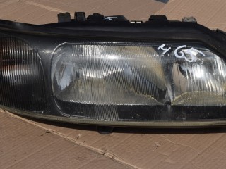 фара правая Volvo V70 2 поколение 2002, 2.4 л., Ti, B 5244 T3, бензин, МКПП, универсал, передний привод, 8620687