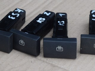 кнопка обогрева заднего стекла Kia Sorento 1 поколение [рестайлинг] 2007, 2.5 л., D4CB, дизель, АКПП, внедорожник 5 дв., 202002962