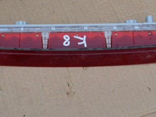 дополнительный стоп-сигнал Mazda CX-7 1 поколение 2007, 2.3 л., Ti, бензин, АКПП, передний привод, D46151580