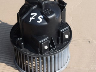 моторчик печки Volvo XC70 2 поколение 2011, 2.4 л., D5, D 5244 T10, дизель, АКПП, универсал, полный подключаемый привод, 6G9N18D413AA