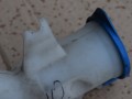 бачок омывателя Volvo XC60 1 поколение 2010, 2.4 л., D5, D 5244 T14, дизель, МКПП, белый, передний привод, 30753424 - фото №2