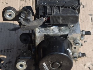 блок ABS Volvo XC70 2 поколение 2011, 2.4 л., D5, D 5244 T10, дизель, АКПП, универсал, полный подключаемый привод, 30681619, 8G9N2C405AC, 10021201824