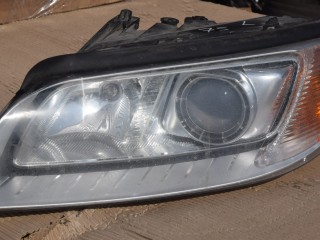 фара левая Volvo XC70 2 поколение 2011, 2.4 л., D5, D 5244 T10, дизель, АКПП, универсал, полный подключаемый привод, 31283915