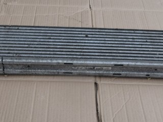интеркулер Volvo XC60 1 поколение 2010, 2.4 л., D5, D 5244 T14, дизель, МКПП, белый, передний привод, 31273910