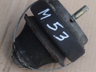 подушка крепления двигателя Volvo S80 1 поколение 1999, 2.4 л., i, B 5244 S, бензин, МКПП, седан, передний привод, 9485551