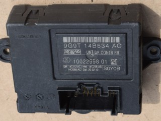 блок комфорта Volvo XC60 1 поколение 2010, 2.4 л., D5, D 5244 T14, дизель, МКПП, белый, передний привод, 9G9T14B534AC