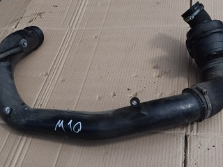 патрубок интеркулера Volvo XC60 1 поколение 2010, 2.4 л., D5, D 5244 T14, дизель, МКПП, белый, передний привод, 31261343, 31274412, 31274411