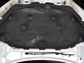 шумоизоляция капота Volvo XC70 2 поколение 2011, 2.4 л., D5, D 5244 T10, дизель, АКПП, универсал, полный подключаемый привод