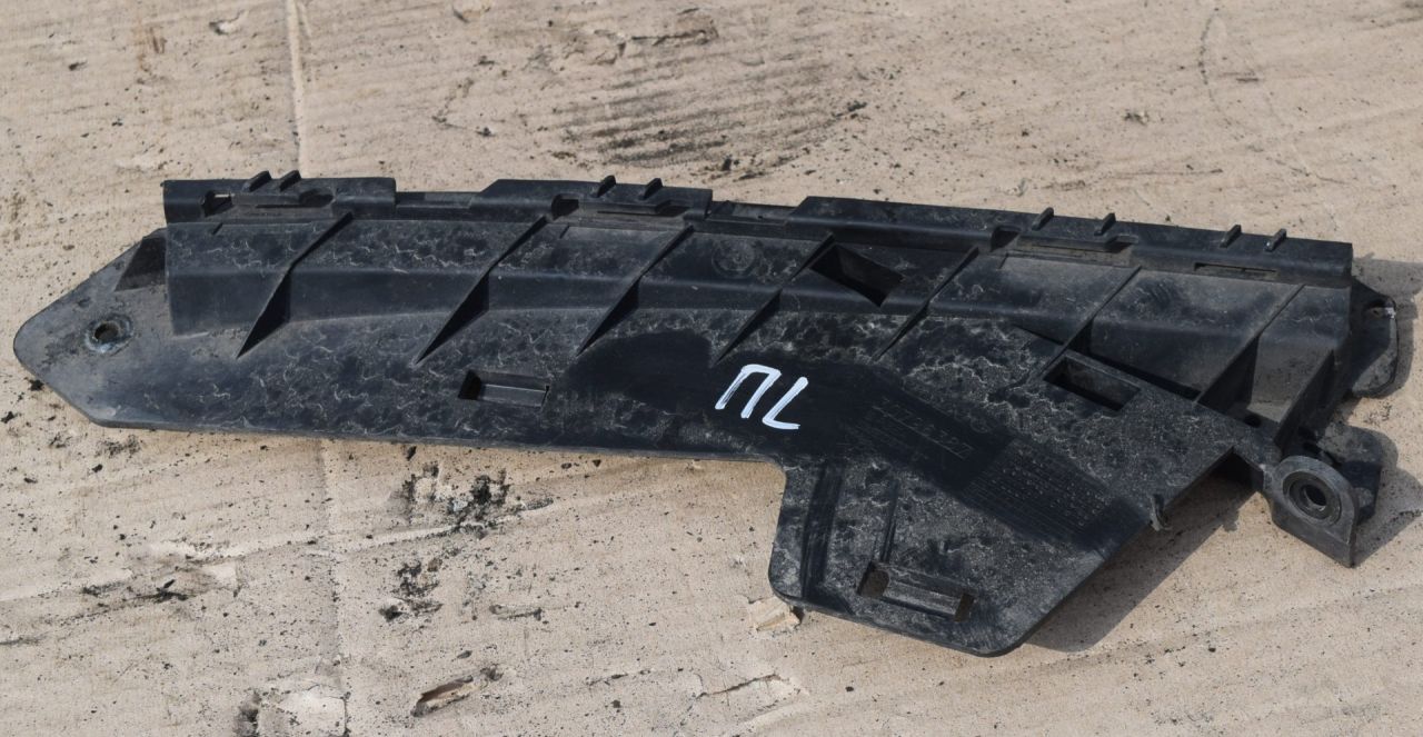 крепление фары левой Volvo XC70 2 поколение 2011, 2.4 л., D5, D 5244 T10, дизель, АКПП, универсал, полный подключаемый привод, 30796387 - фото №1