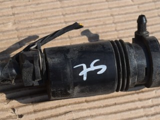 насос (моторчик) омывателя фар Volvo XC70 2 поколение 2011, 2.4 л., D5, D 5244 T10, дизель, АКПП, универсал, полный подключаемый привод, 1013229