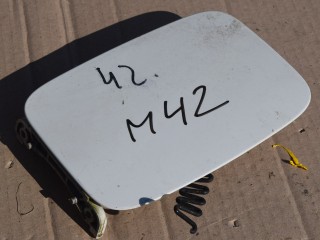 лючок топливного бака Volvo V50 1 поколение [рестайлинг] 2009, 1.6 л., дизель, МКПП, универсал, передний привод, 30779919