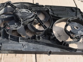 вентилятор радиатора Volvo XC70 2 поколение 2011, 2.4 л., D5, D 5244 T10, дизель, АКПП, универсал, полный подключаемый привод, 6G918C607ND, 31293777