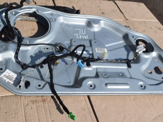 стеклоподъемник передний левый Volvo V50 1 поколение [рестайлинг] 2009, 1.6 л., дизель, МКПП, универсал, передний привод