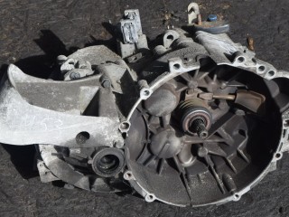 КПП механическая (МКПП) Volvo S80 1 поколение 1999, 2.4 л., i, B 5244 S, бензин, МКПП, седан, передний привод, M56H, P1208962