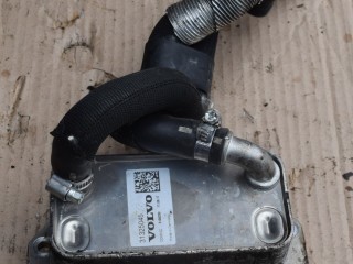 радиатор масляный Volvo S60 2 поколение 2012, 2.0 л., D 5204 T3, дизель, АКПП, седан, передний привод, 31325045, 30757649