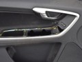 обшивка двери передняя левая Volvo XC60 1 поколение 2010, 2.4 л., D5, D 5244 T14, дизель, МКПП, белый, передний привод - фото №2