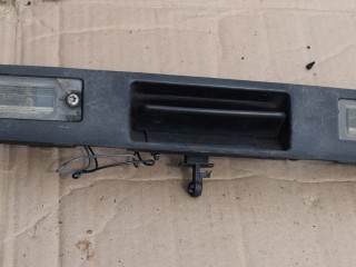 ручка открывания багажника Volvo V70 2 поколение 2002, 2.4 л., Ti, B 5244 T3, бензин, МКПП, универсал, передний привод