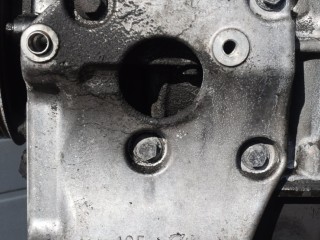 кронштейн компрессора кондиционера Volvo V50 1 поколение [рестайлинг] 2009, 1.6 л., дизель, МКПП, универсал, передний привод, 9646719580