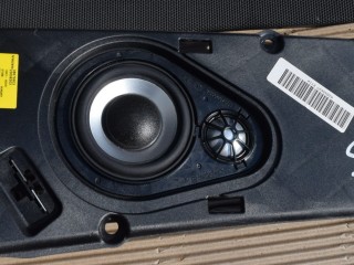 динамик торпедо Volvo XC70 2 поколение 2011, 2.4 л., D5, D 5244 T10, дизель, АКПП, универсал, полный подключаемый привод, 08676903