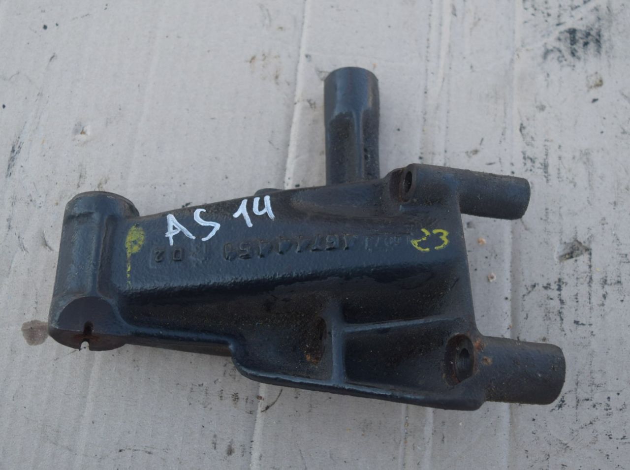 кронштейн двигателя Alfa Romeo 156 1 поколение 2002, 1.9 л., дизель, универсал, 46744451 - фото №1