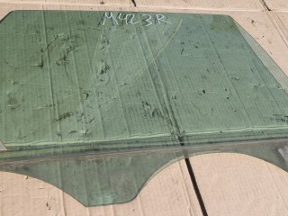 стекло двери задней правой Volvo V50 1 поколение [рестайлинг] 2009, 1.6 л., дизель, МКПП, универсал, передний привод