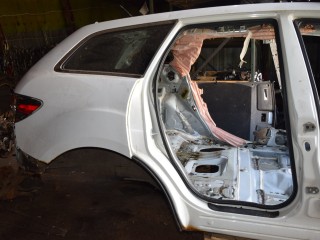 крыло заднее правое Mazda CX-7 1 поколение 2007, 2.3 л., Ti, бензин, АКПП, передний привод