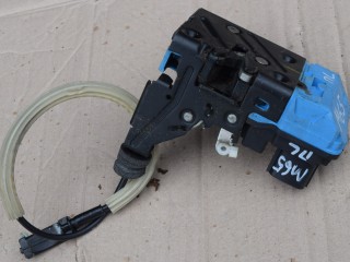 замок двери передней левой Volvo V70 2 поколение 2002, 2.4 л., Ti, B 5244 T3, бензин, МКПП, универсал, передний привод, 30699746