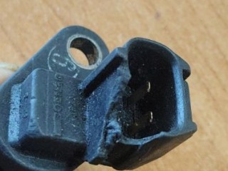 датчик распредвала Toyota Avensis Verso 1 поколение 2002, 2.0 л., D-4D, 1CD-FTV, дизель, МКПП, 9091905012